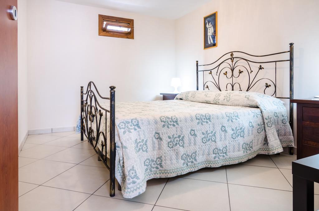 Casale Dei Gelsi Villa กัสเตลลัมมาเร เดล โกลโฟ ภายนอก รูปภาพ