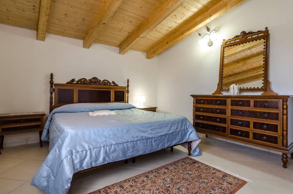 Casale Dei Gelsi Villa กัสเตลลัมมาเร เดล โกลโฟ ภายนอก รูปภาพ